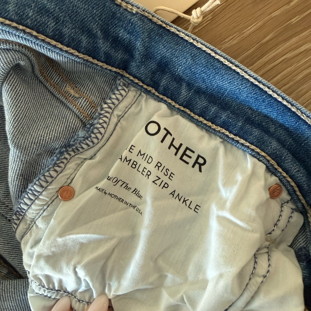 NWT Mother Jeans - The Mid Rise Rambler Zip Ankle - Picture 3 of 8